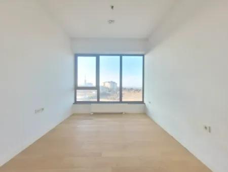 İncek Loft Kiralık 3+1 Şehir Manzaralı 19.Kat Daire