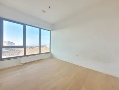 Boş İncek Loft Satılk 3+1 Şehir Manzaralı 10.Kat Daire