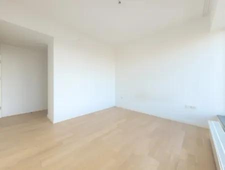 Boş İncek Loft Satılk 3+1 Şehir Manzaralı 10.Kat Daire