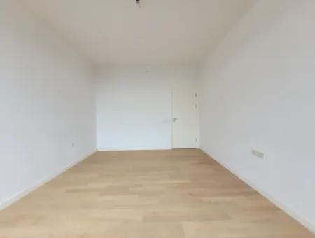 İncek Loft Satılık 3+1 110 M²  Peyzaj Manzaralı Daire