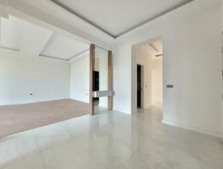 Ankara Çayyolu Alacaatlı Mh. Satılık Viole Sitesi As Royal Prestij Yatay Mimarı Bahçe Katı  4+1 Daire