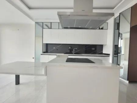 Ankara Çayyolu Alacaatlı Mh. Satılık Viole Sitesi As Royal Prestij Yatay Mimarı  4+1 Daire