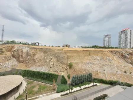 Boş Krediye Uygun İncek Loft Satılık  Teraslı 4+1  Peyzaj Manzaralı 137 M² 4.Kat Daire
