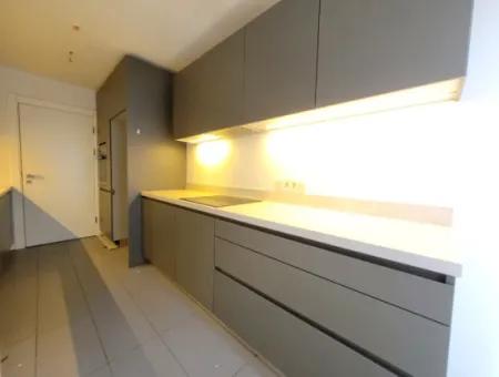 İncek Loft Satılık Teraslı  3+1 Şehir Manzaralı 3.Kat Daire