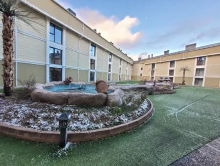 Boş İncek Tek Yapı Venüs Rezidans Eşyalı Kiralı 1+1 Daire Ofis Kızılcaşar Gölbaşı Ankara