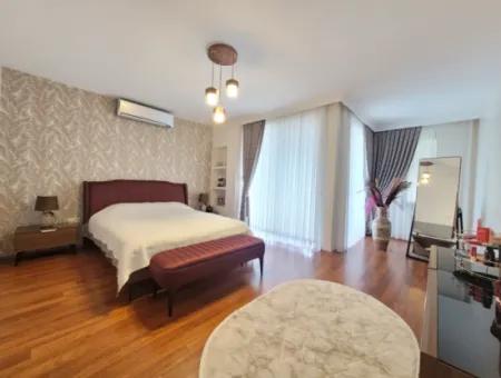 Vatandaşlığa Uygun Bursa Nilüfer Konak Mah. 340 M ² Panoramik Manzaralı Tam Müstakil Dubleks Satılık Villa