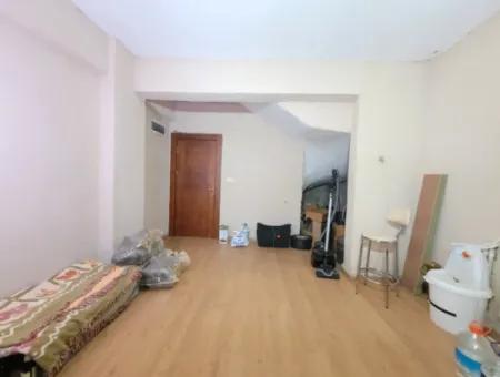 Vatandaşlığa Uygun Bursa Nilüfer Konak Mah. 340 M ² Panoramik Manzaralı Tam Müstakil Dubleks Satılık Villa