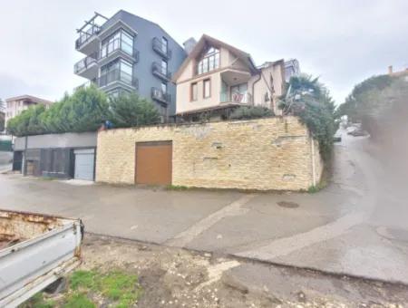 Vatandaşlığa Uygun Bursa Nilüfer Konak Mah. 340 M ² Panoramik Manzaralı Tam Müstakil Dubleks Satılık Villa