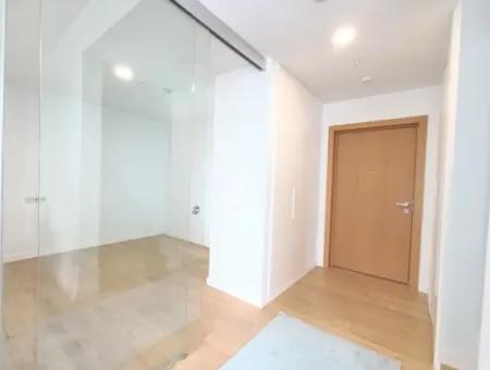 Boş Krediye Uygun Göl Manzaralı İncek Loft Satılık  3+1 Dubleks Peyzaj Manzaralı 2.Kat Daire