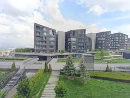 Boş Krediye Uygun Göl Manzaralı İncek Loft Satılık  3+1 Dubleks Peyzaj Manzaralı 2.Kat Daire