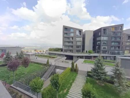 Boş Krediye Uygun Göl Manzaralı İncek Loft Satılık  3+1 Dubleks Peyzaj Manzaralı 2.Kat Daire