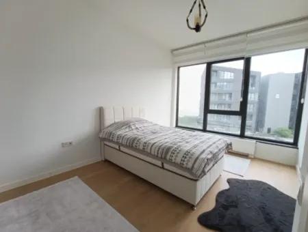 Boş Krediye Uygun Göl Manzaralı İncek Loft Satılık  3+1 Dubleks Peyzaj Manzaralı 2.Kat Daire