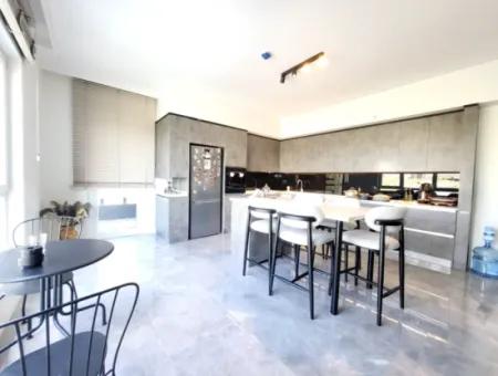 Taşpınar Mah. Faras Panora Lüks Yapılı Satılık 4,5+1 7.Kat Daire Gölbaşı Ankara