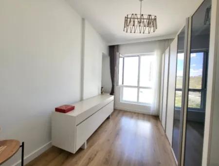 Taşpınar Mah. Faras Panora Lüks Yapılı Satılık 4,5+1 7.Kat Daire Gölbaşı Ankara