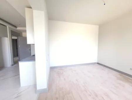 Sıfır Kent İncek Satılık 3+1 Peyzaj Manzaralı 124 M2 3.Kat Daire Hacılar Mah. Gölbaşı Ankara