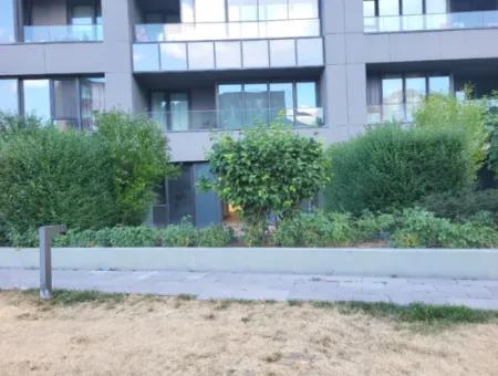 Krediye Uygun Boş İncek Loft Satılık 2,5+1 Peyzaj Manzaralı Bahçe Katı Daire 2 Bahçeli