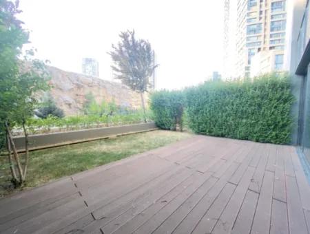 Kiracısız İncek Loft Satılık  2+1 Bahçe Dubleks Şehir Manzaralı Daire