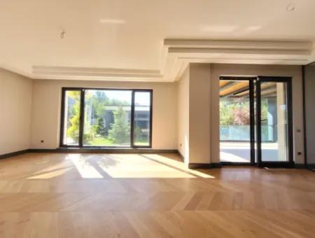 İncek 800 M²  Arsa Da Lüks Dubleks Villa 4+2  İncek Mahallesi Gölbaşı Ankara Türkiye