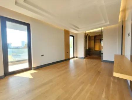 İncek 800 M²  Arsa Da Lüks Dubleks Villa 4+2  İncek Mahallesi Gölbaşı Ankara Türkiye