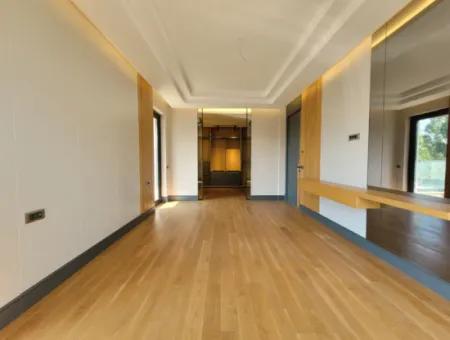 İncek 800 M²  Arsa Da Lüks Dubleks Villa 4+2  İncek Mahallesi Gölbaşı Ankara Türkiye