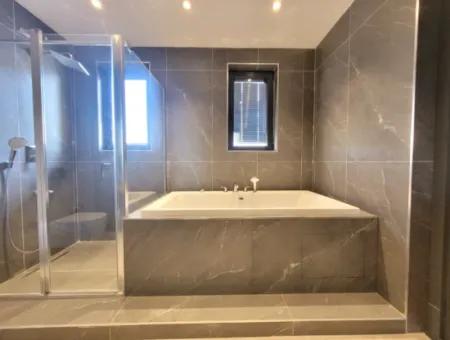 İncek 800 M²  Arsa Da Lüks Dubleks Villa 4+2  İncek Mahallesi Gölbaşı Ankara Türkiye