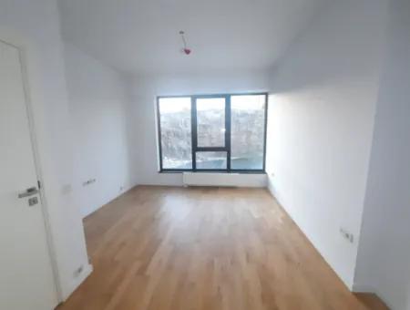 Krediye Uygun İncek Loft Satılık  2+1 Dubleks Şehir Manzaralı 2.Kat Daire