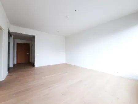 Göl Manzaralı Krediye Uygun İncek Loft Satılık  3+1 Dubleks Peyzaj Manzaralı 2.Kat Daire