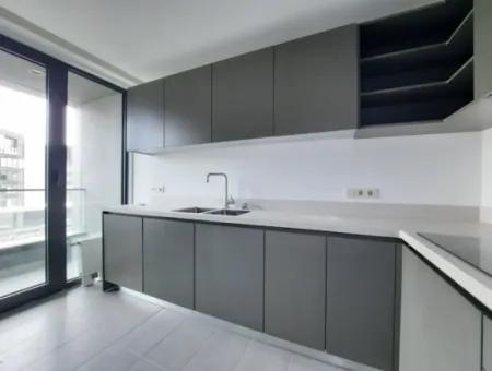 Göl Manzaralı Krediye Uygun İncek Loft Satılık  3+1 Dubleks Peyzaj Manzaralı 2.Kat Daire