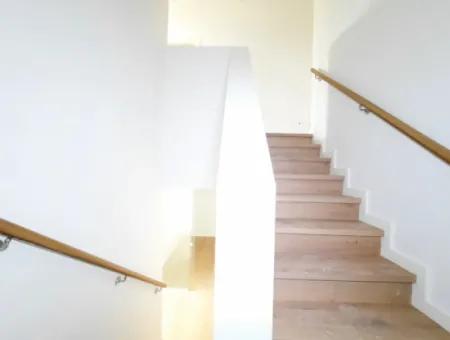 Krediye Uygun İncek Loft Satılık  3+1 Dubleks Peyzaj Manzaralı 1.Kat Daire