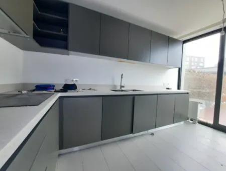 Krediye Uygun İncek Loft Satılık 3+1 Bahçe Dubleksi Peyzaj Manzaralı Daire