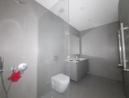 Krediye Uygun İncek Loft Satılık 2,5+1 Peyzaj Manzaralı 1.Kat Daire