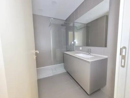 İncek Loft Satılık 2,5+1 Peyzaj Manzaralı 3.Kat Daire