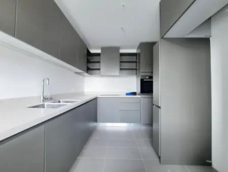 Boş Krediye Uygun İncek Loft Satılık  3+1 Dubleks Peyzaj Manzaralı 2.Kat Daire