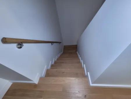 Boş Krediye Uygun İncek Loft Satılık  2+1 Dubleks Şehir Manzaralı 2.Kat Daire