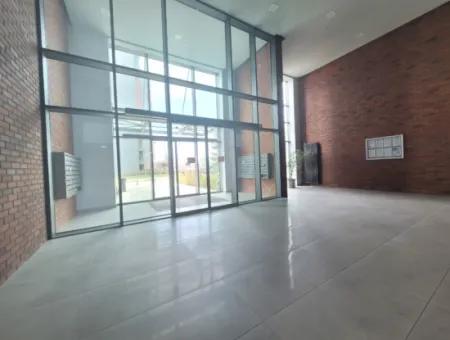 Beytepe İncek Bulvar Loft Satılık 3+1 130 M² 17.Kat Bulvar Manzaralı Daire