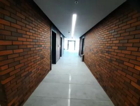 Vatandaşlığa Uygun Beytepe İncek Bulvar Loft Satılık 4+1 17.Kat Park Manzaralı Güney Cephe  Daire