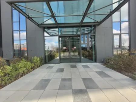 Vatandaşlığa Uygun Beytepe İncek Bulvar Loft Satılık 4+1 17.Kat Park Manzaralı Güney Cephe  Daire