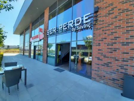 Vatandaşlığa Uygun Beytepe İncek Bulvar Loft Satılık 4+1 17.Kat Park Manzaralı Güney Cephe  Daire