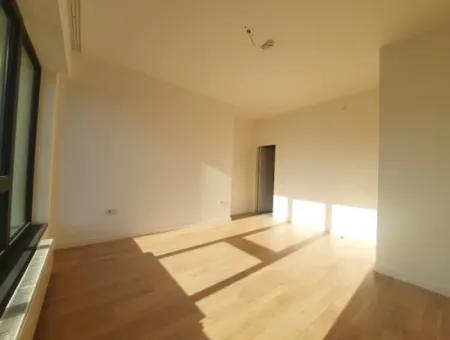 Krediye Uygun İncek Loft Satılık  3+1 Dubleks Peyzaj Manzaralı 2.Kat Daire