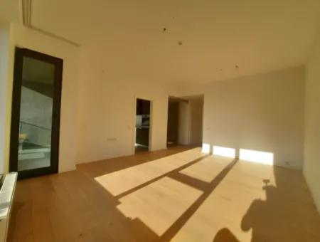 Krediye Uygun İncek Loft Satılık  3+1 Dubleks Peyzaj Manzaralı 2.Kat Daire